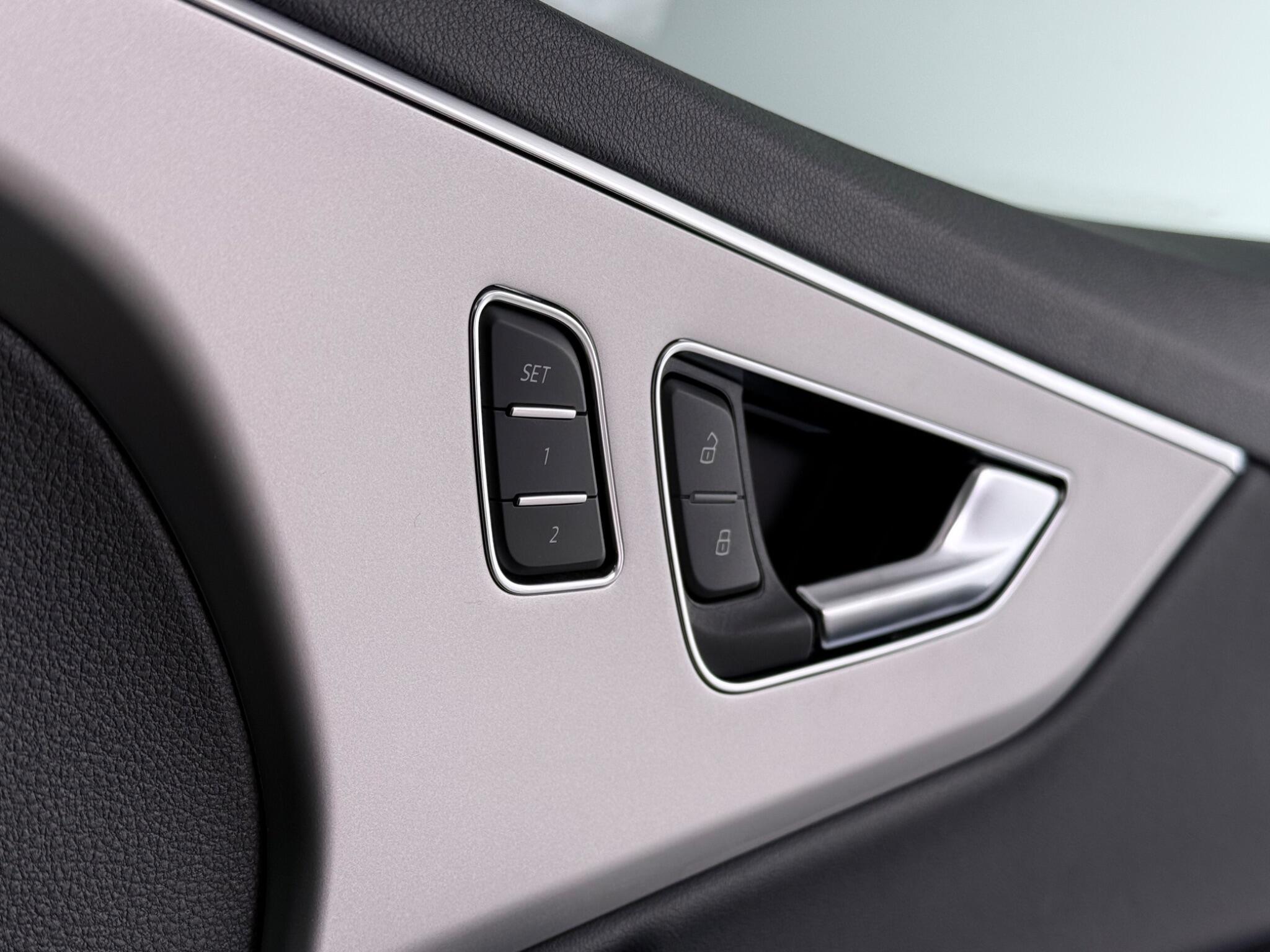 Audi Q7 view 29