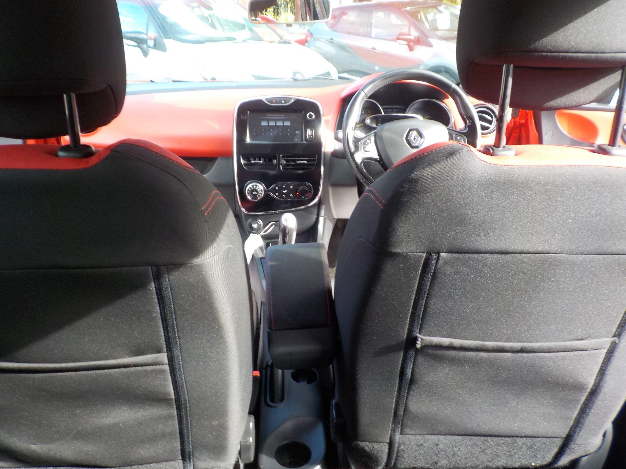 Renault Clio 1.5 dCi Dynamique S MediaNav Euro 5 (s/s) 5dr