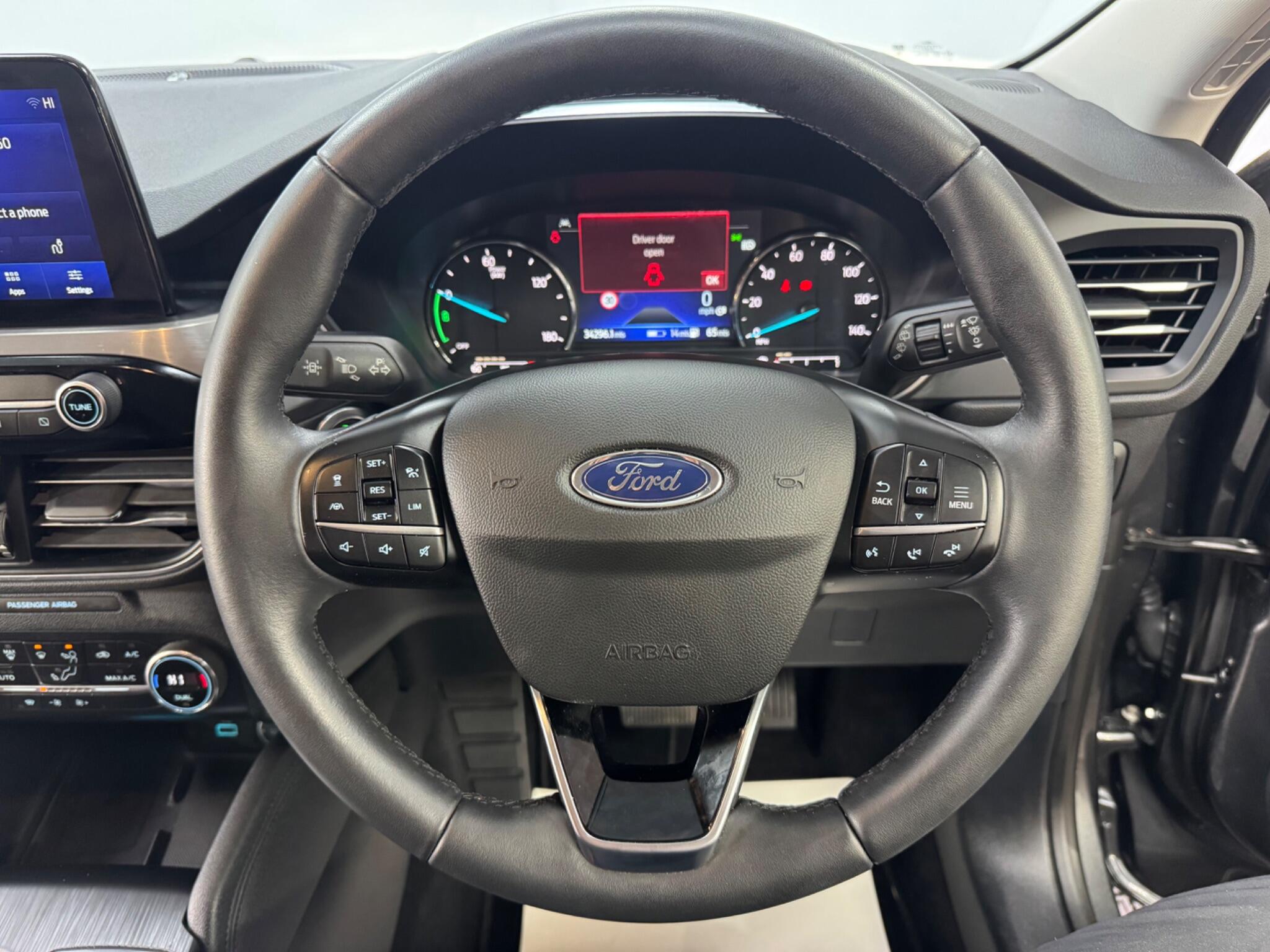 Ford Kuga view 37