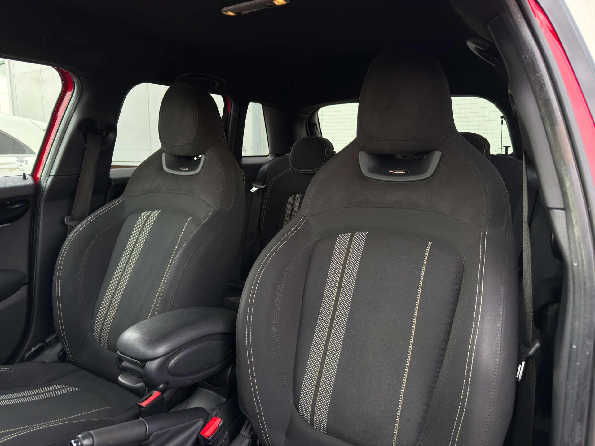 Mini Cooper view 52