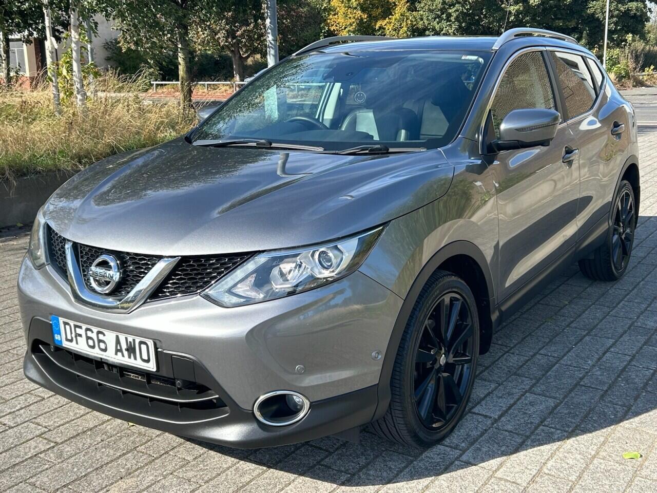 Nissan Qashqai view 5