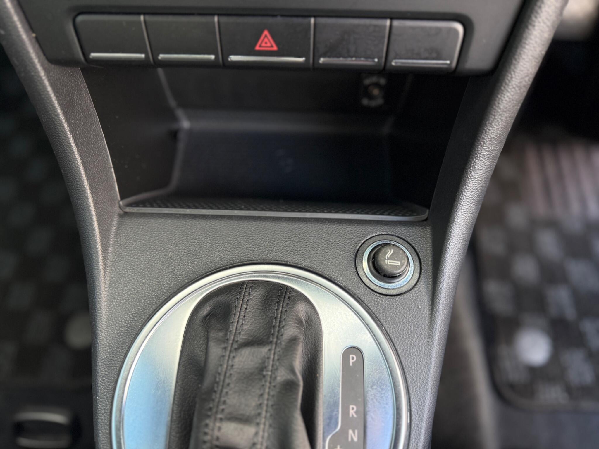 Volkswagen Beetle view 31