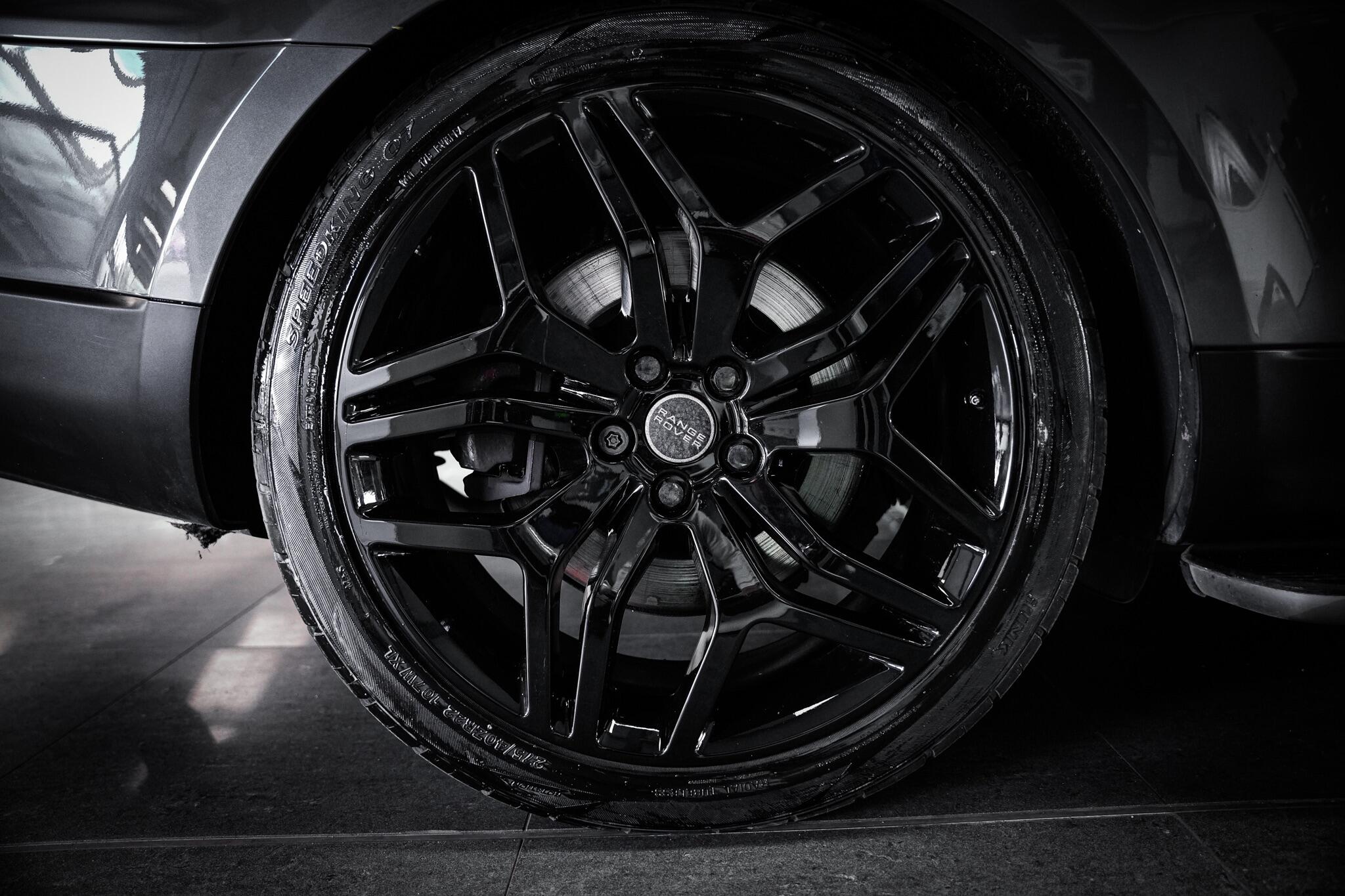 Land Rover Range Rover Sport view 28