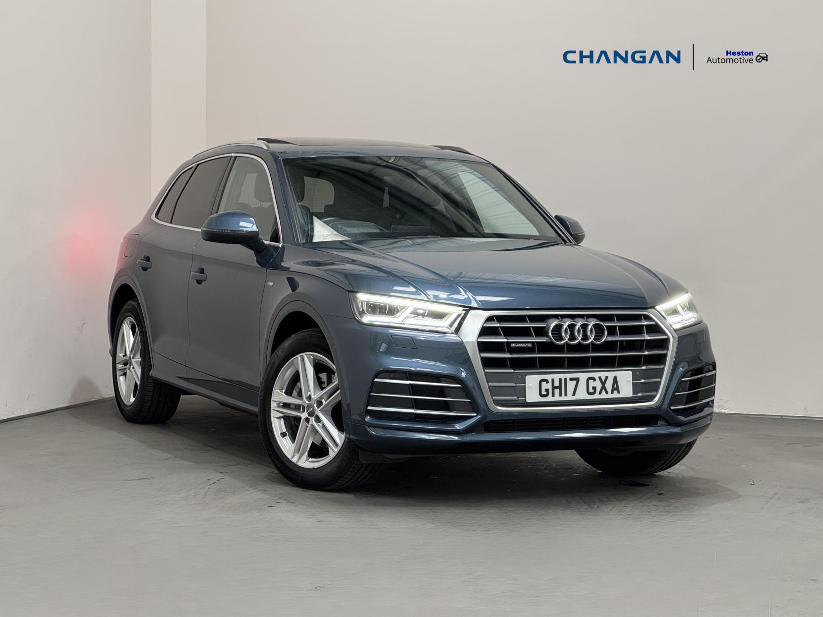 Audi Q5 main image