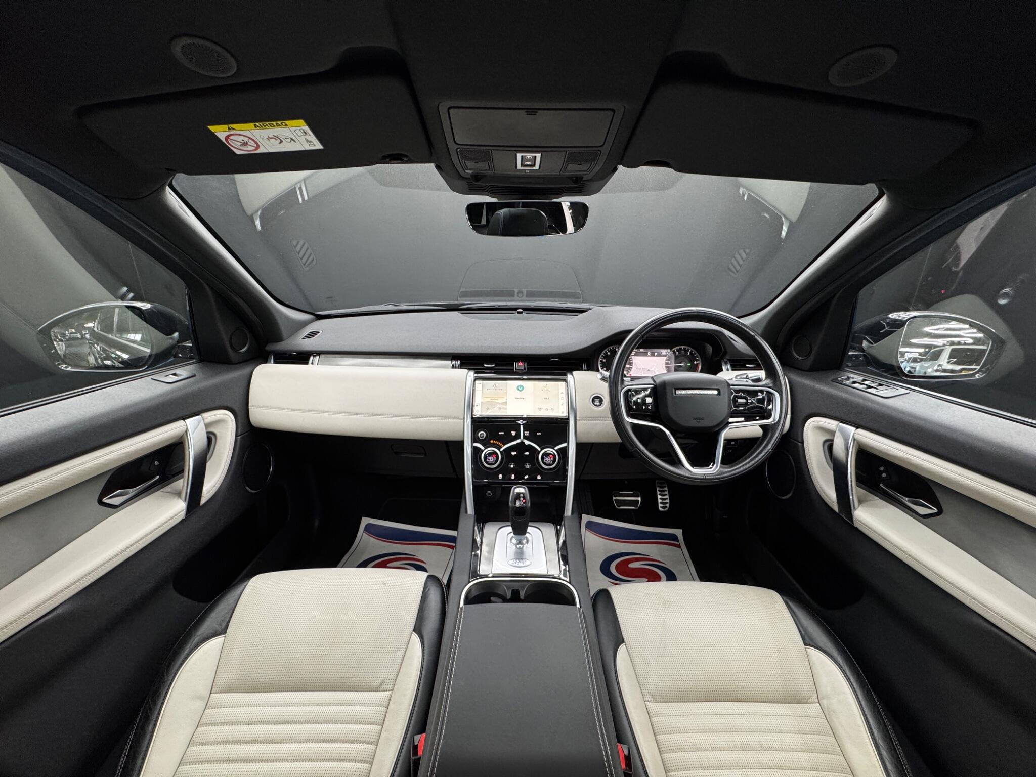 Land Rover Discovery Sport view 18