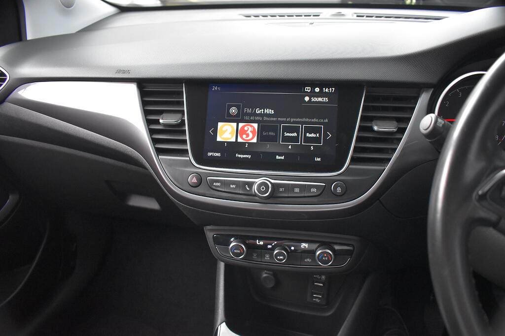 Vauxhall Crossland X view 56