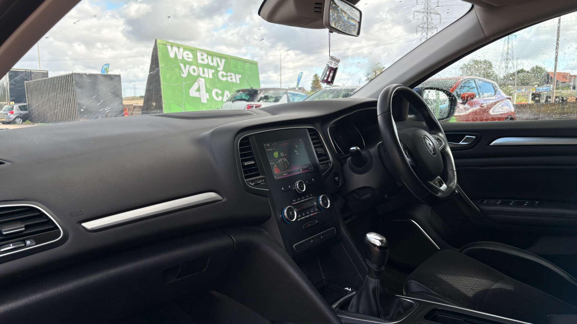 Renault Megane view 14