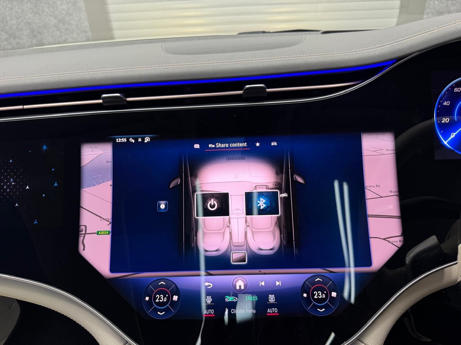 Mercedes-Benz Eqs view 26