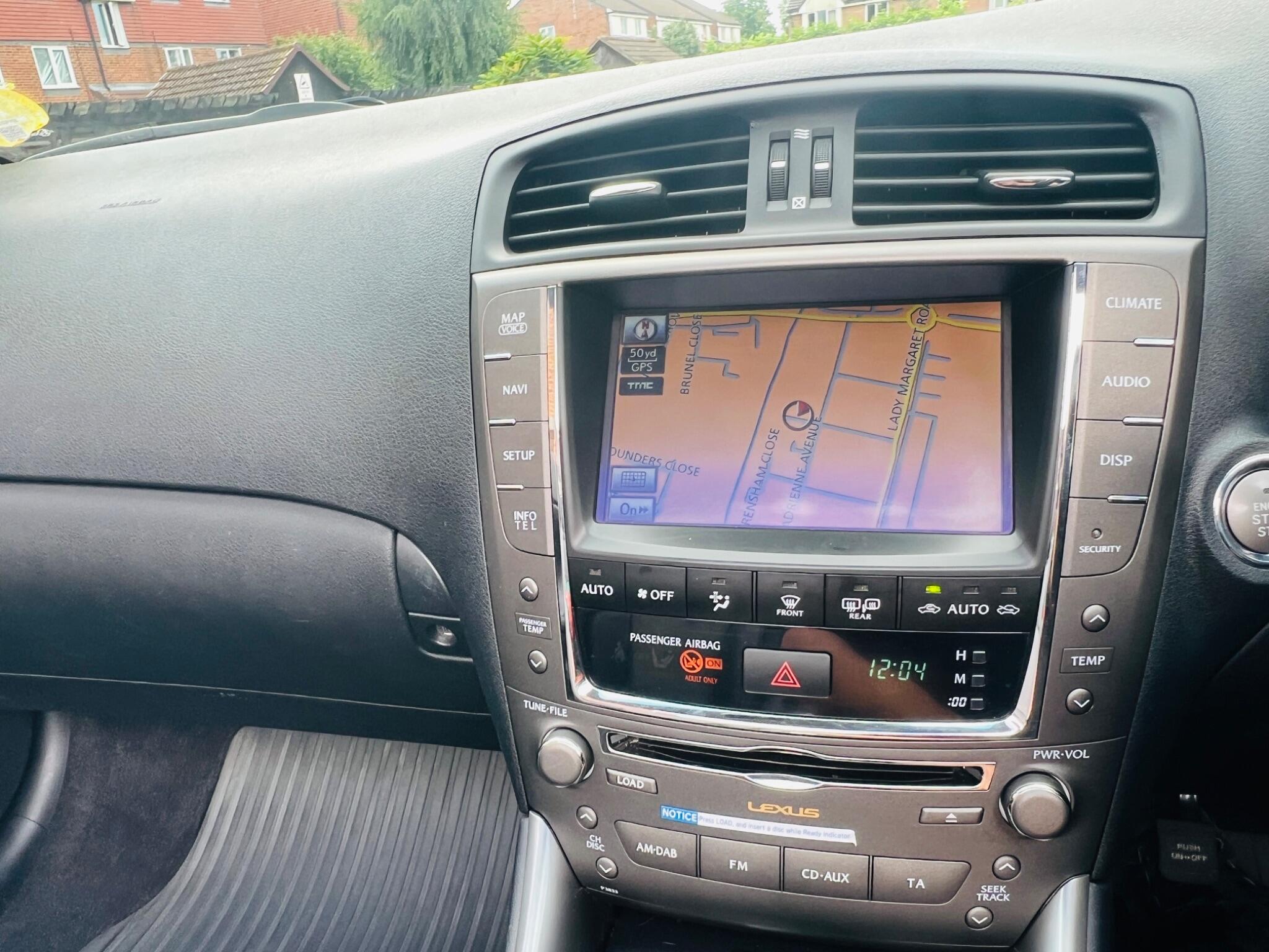 Lexus Is view 75