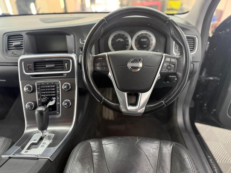2011 Volvo S60 image 11
