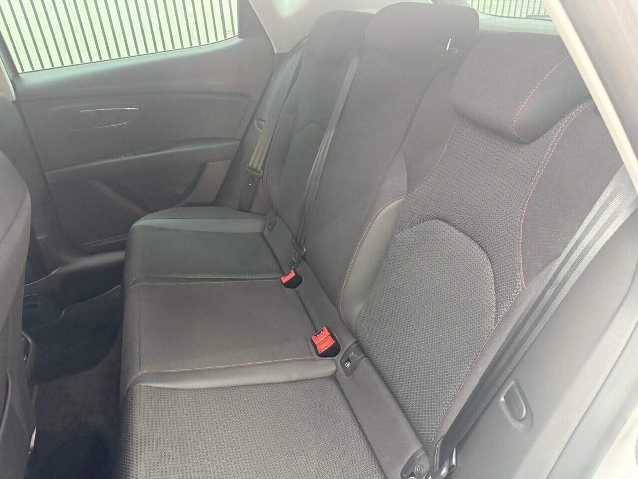 Seat Leon view 6