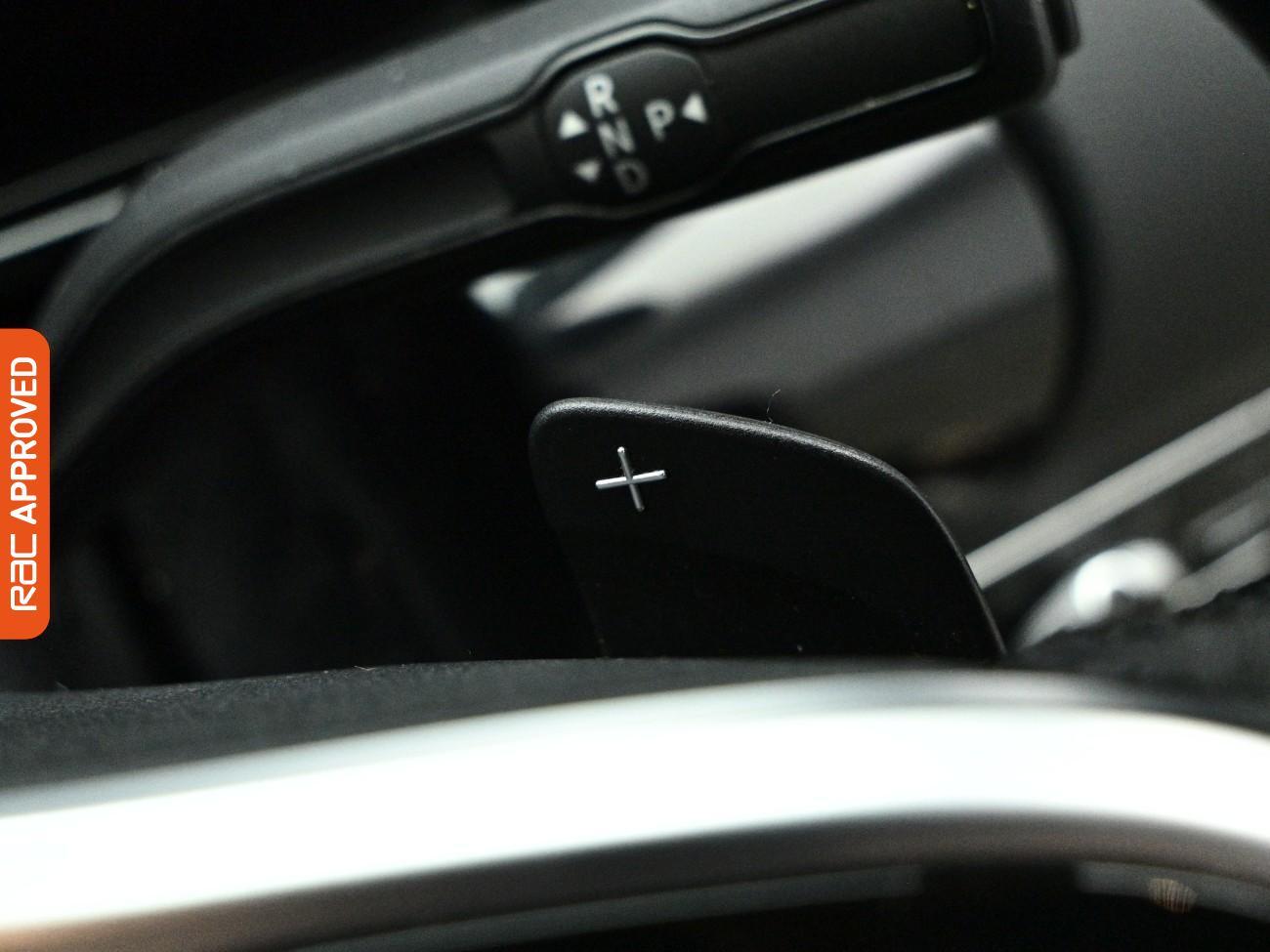 Mercedes-Benz EQA view 23