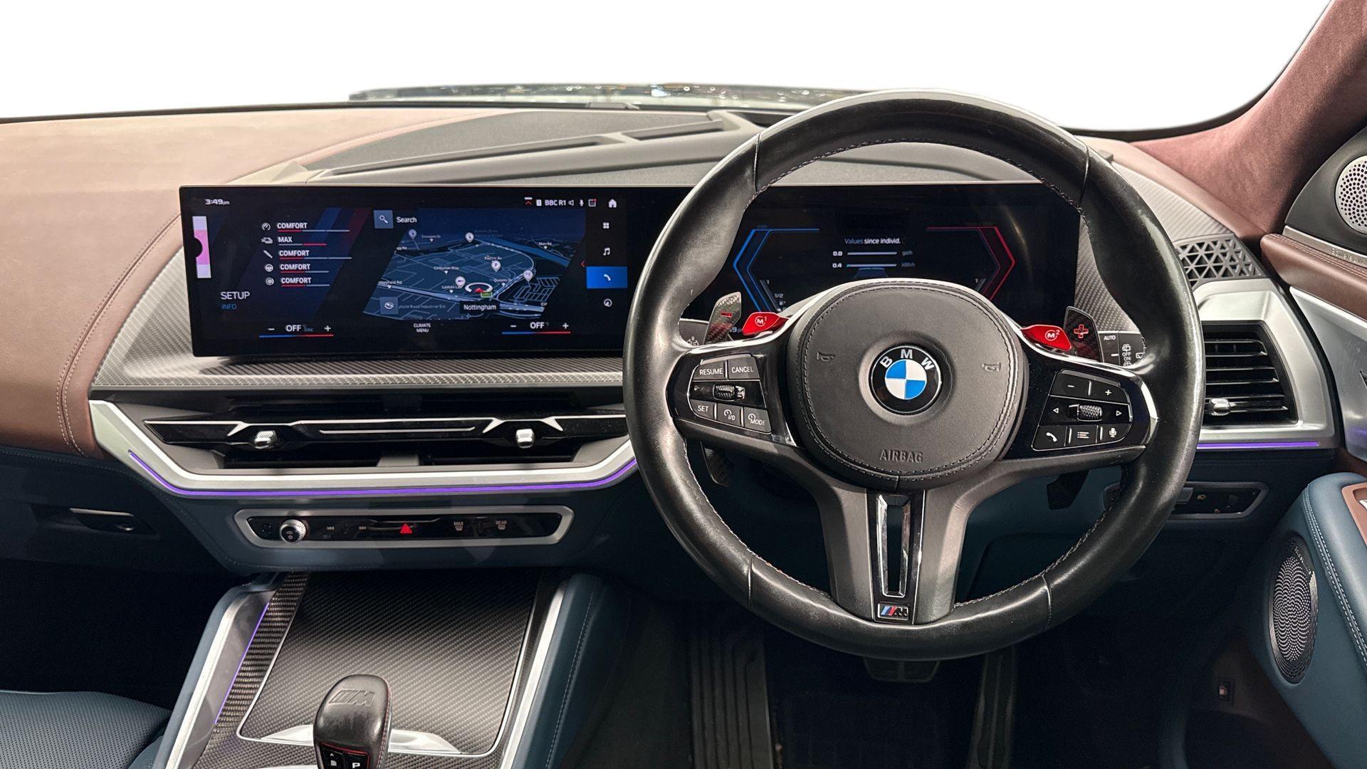 BMW XM view 5