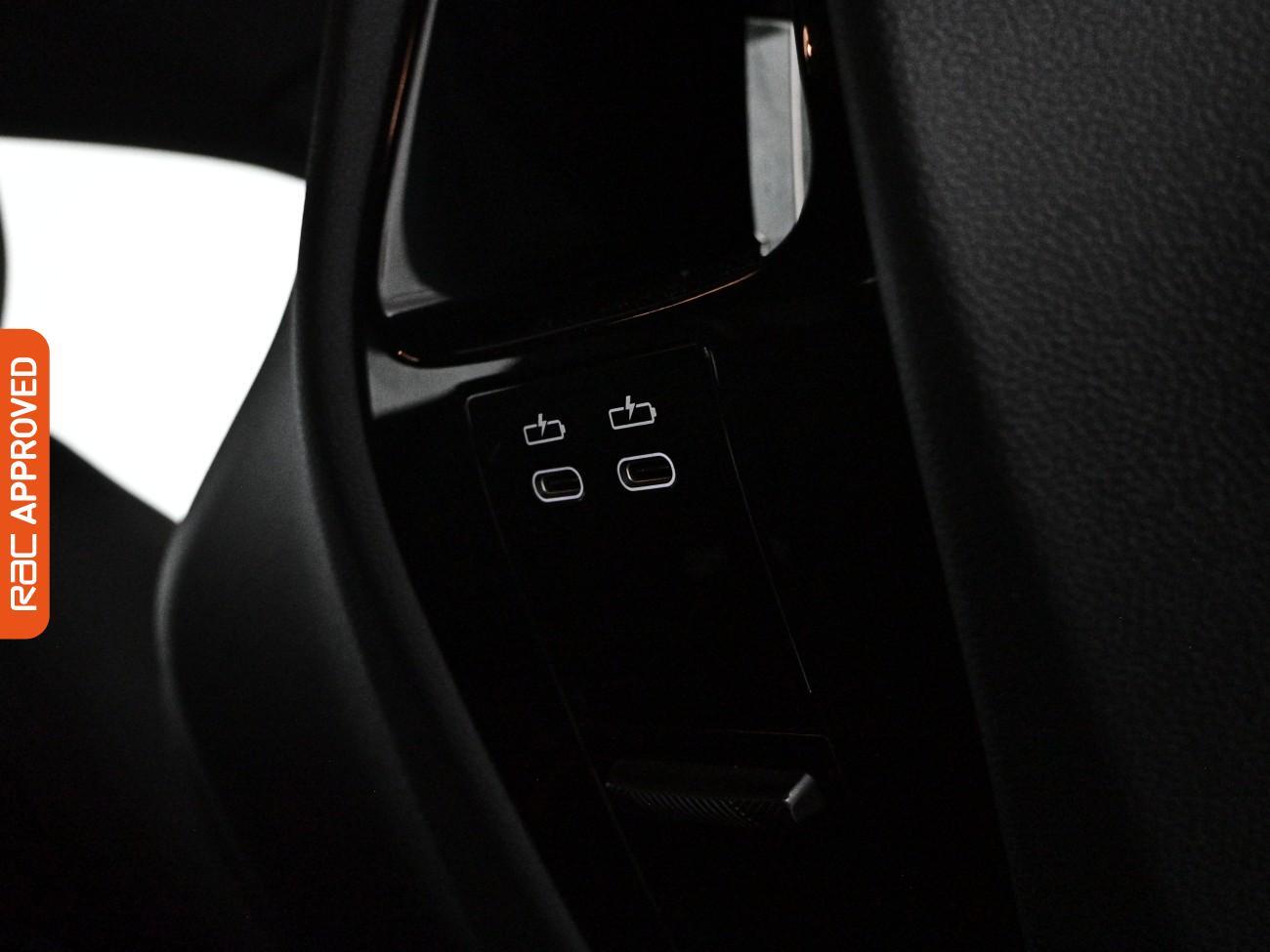 BMW Ix view 17
