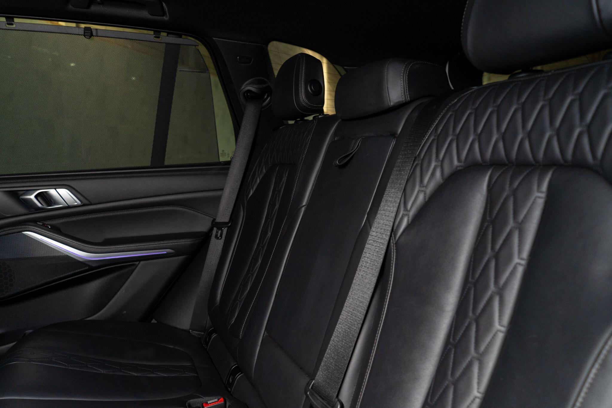 BMW X5 view 17