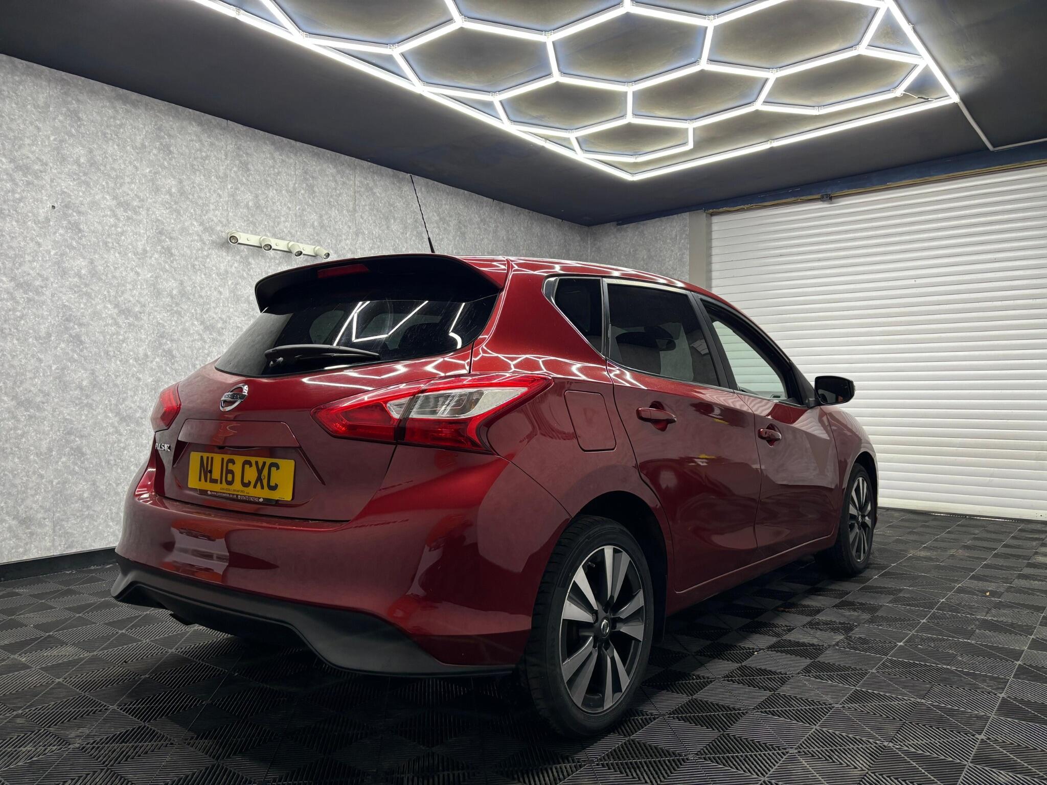 Nissan Pulsar view 3