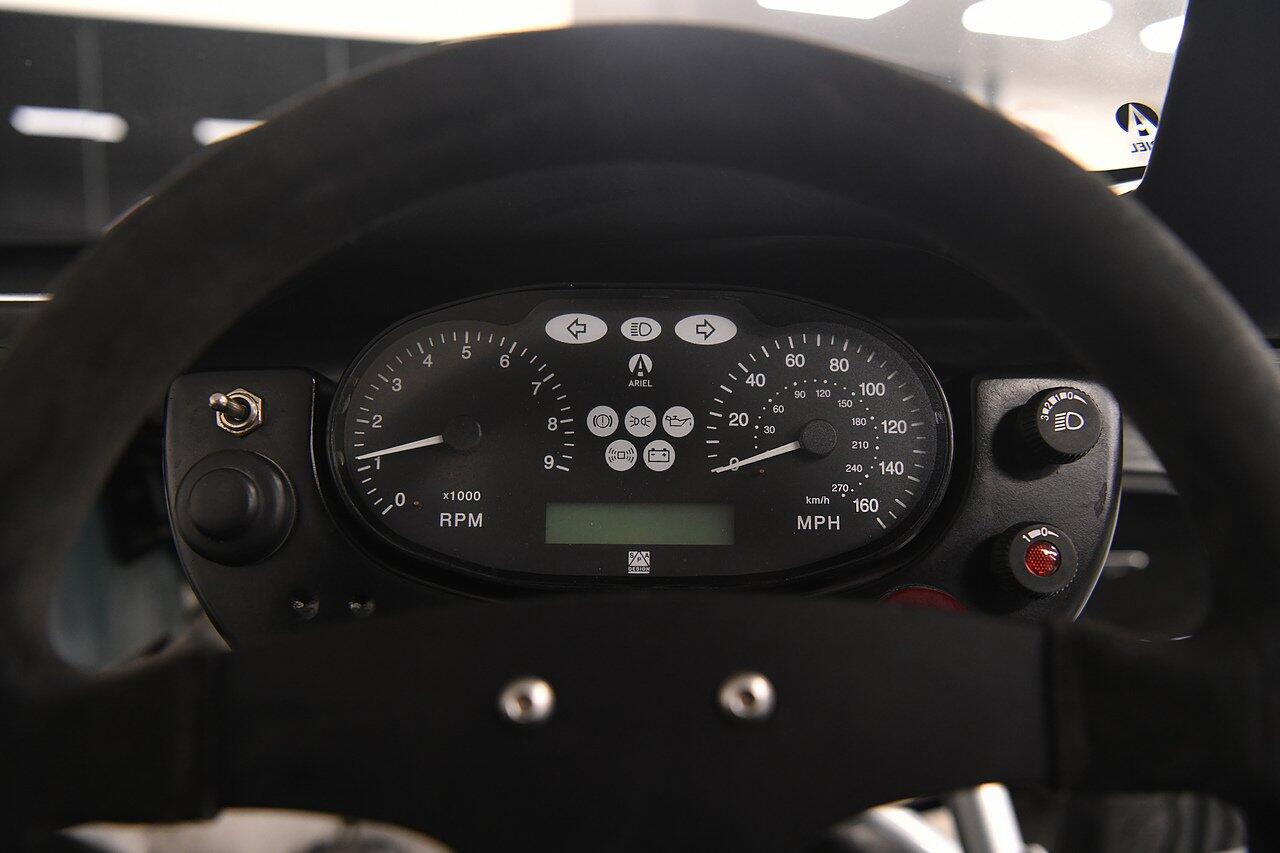 Ariel Atom view 15