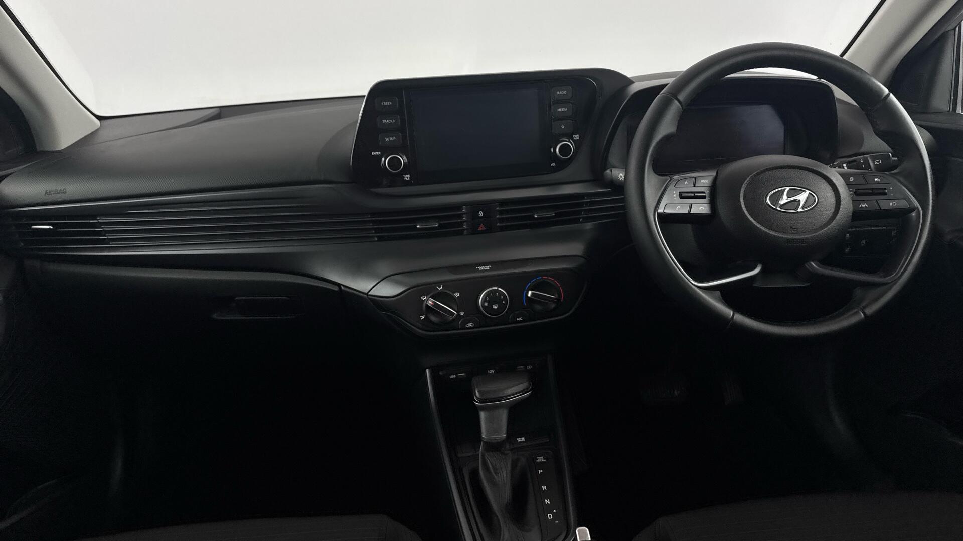 Hyundai i20 view 11