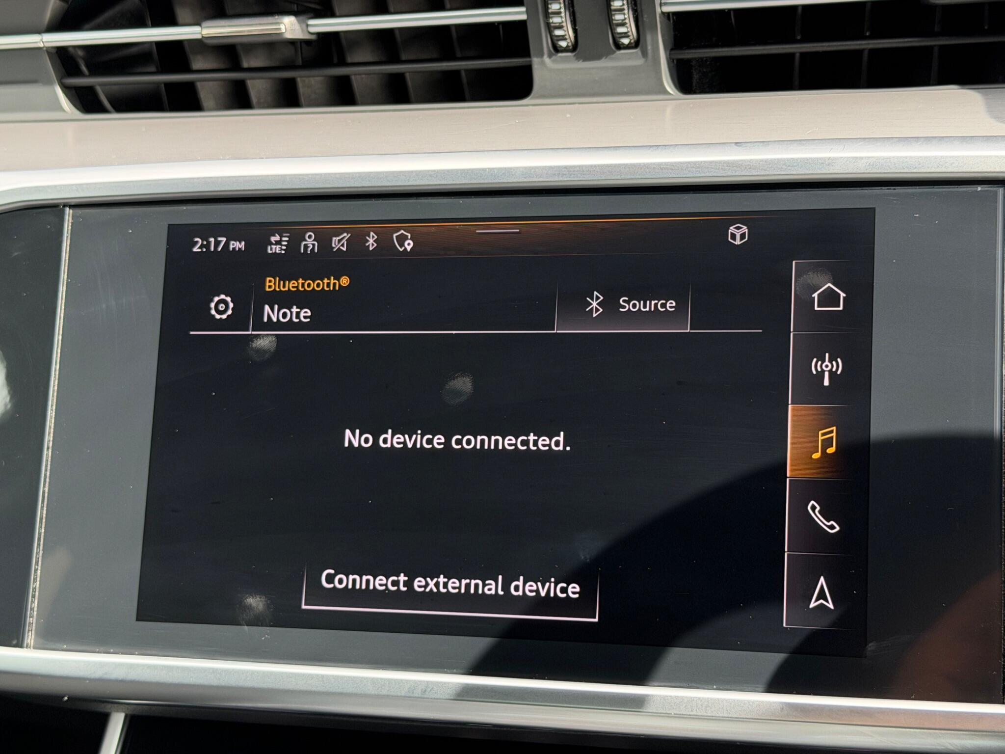Audi A6 view 37