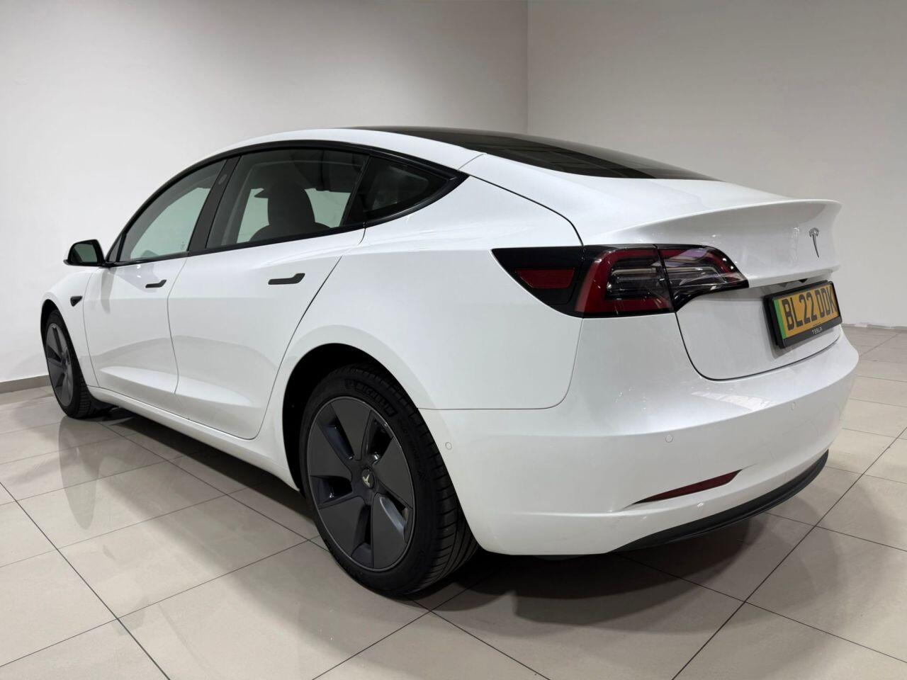 Tesla Model 3 view 9