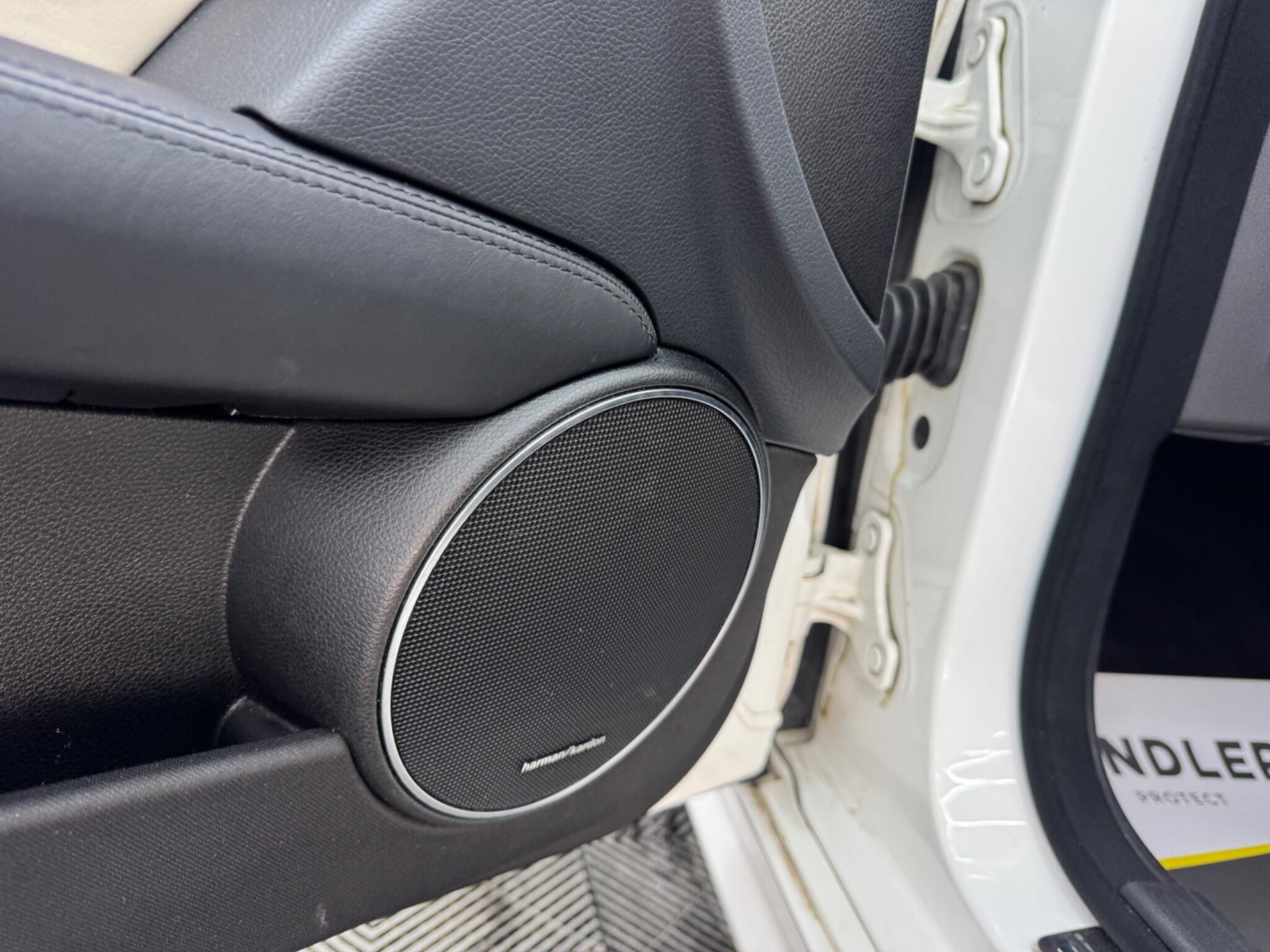 Mercedes-Benz C Class view 46
