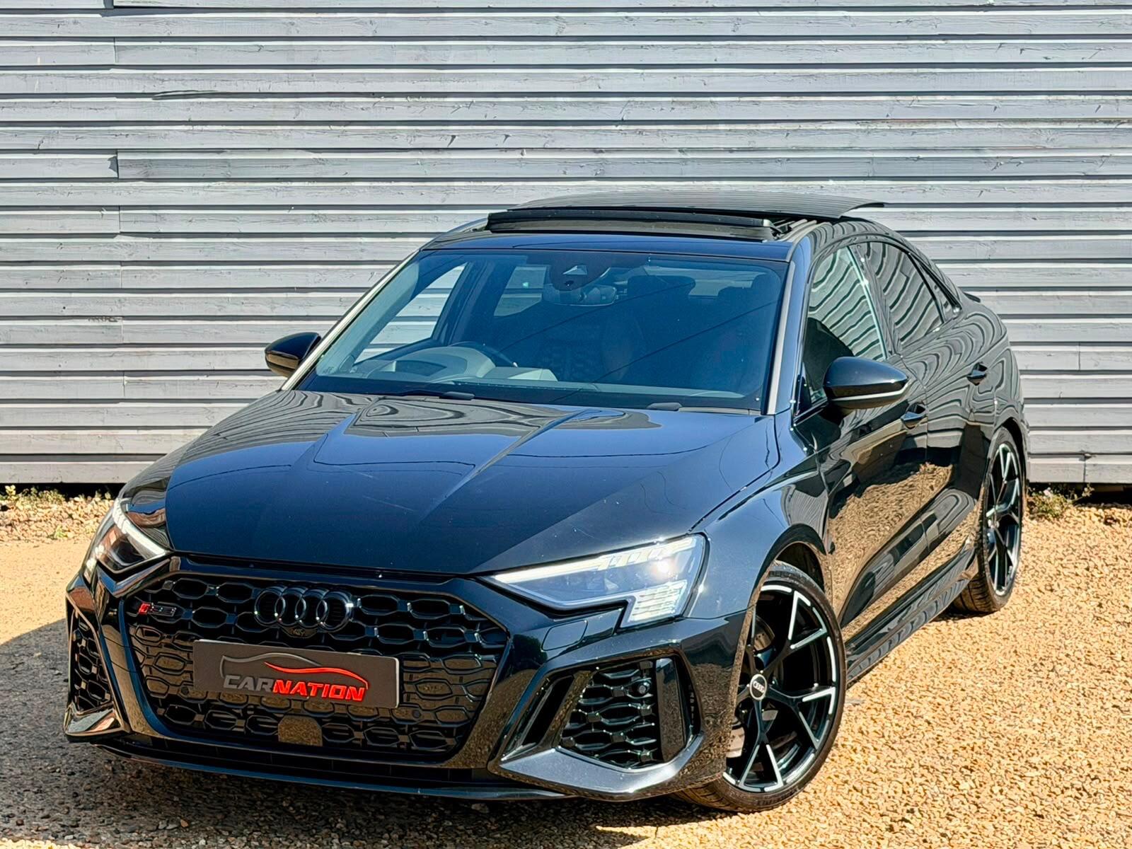 Audi RS3 view 11