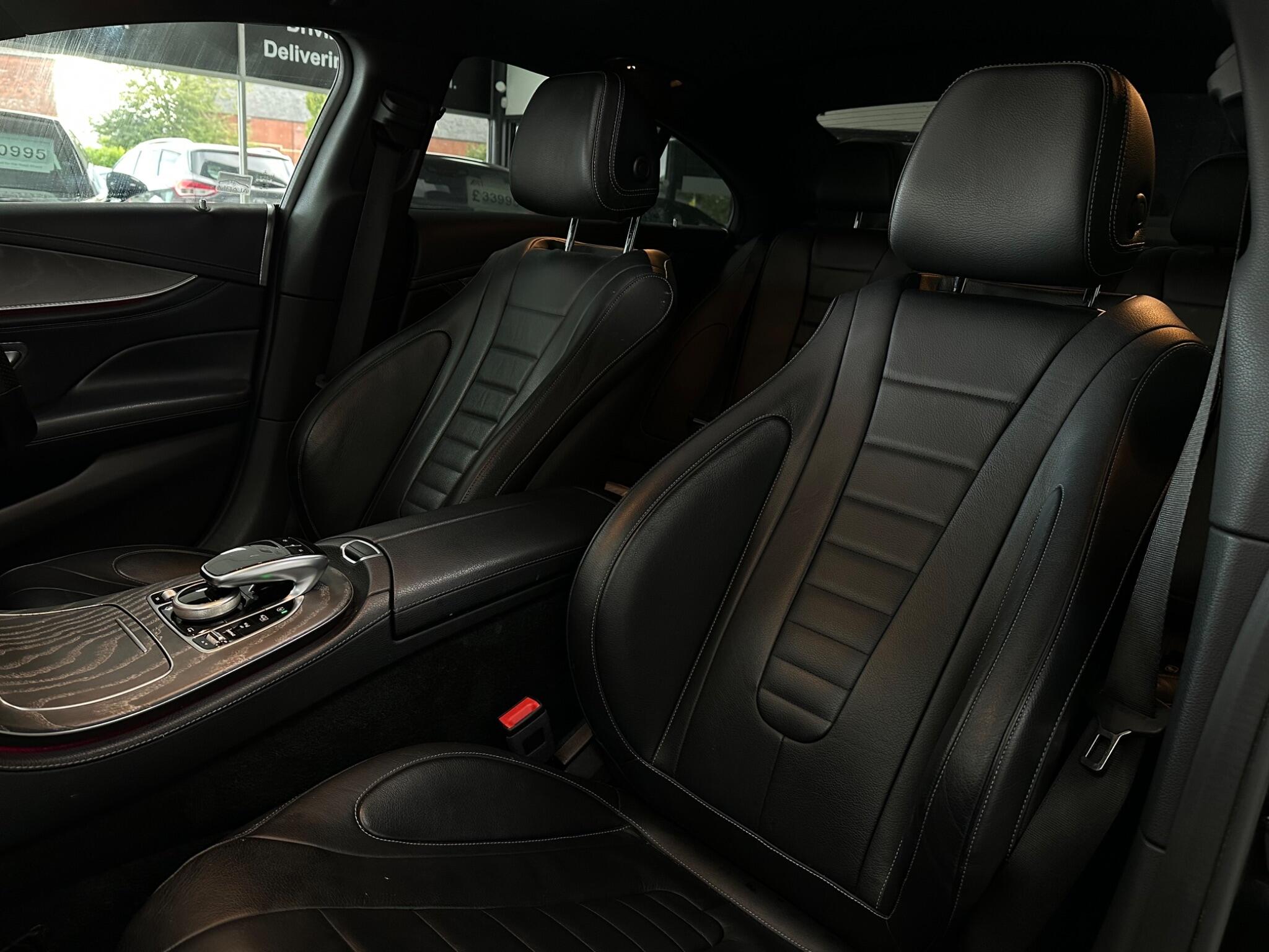 Mercedes-Benz CLS view 44