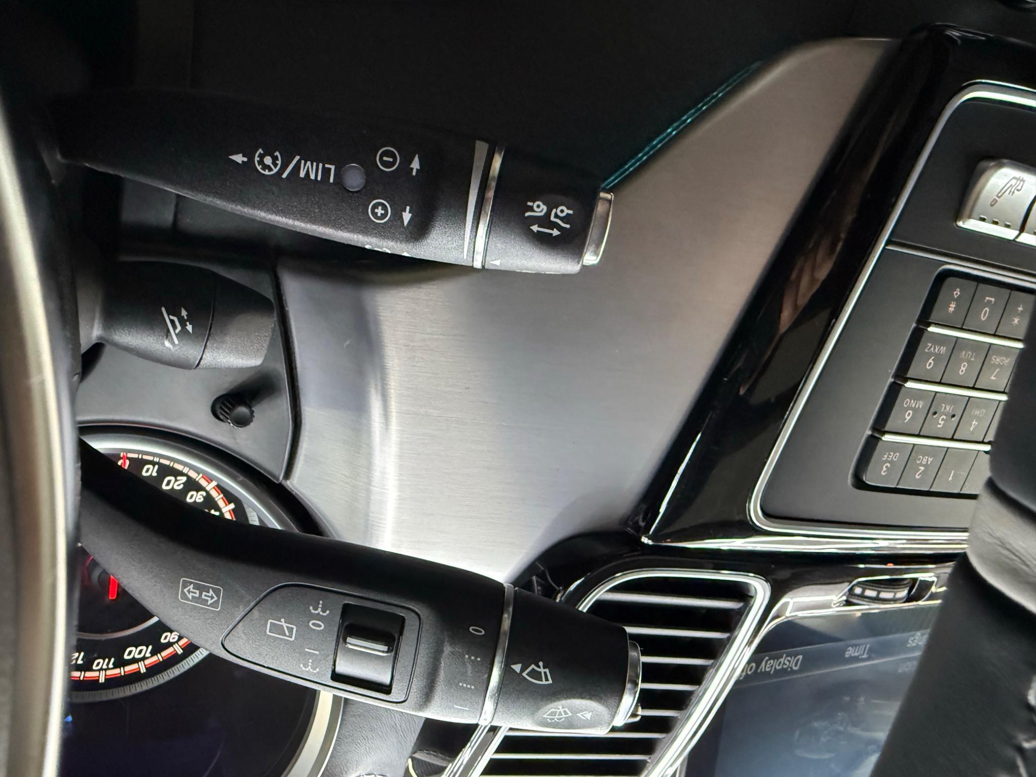 Mercedes-Benz Gle view 13