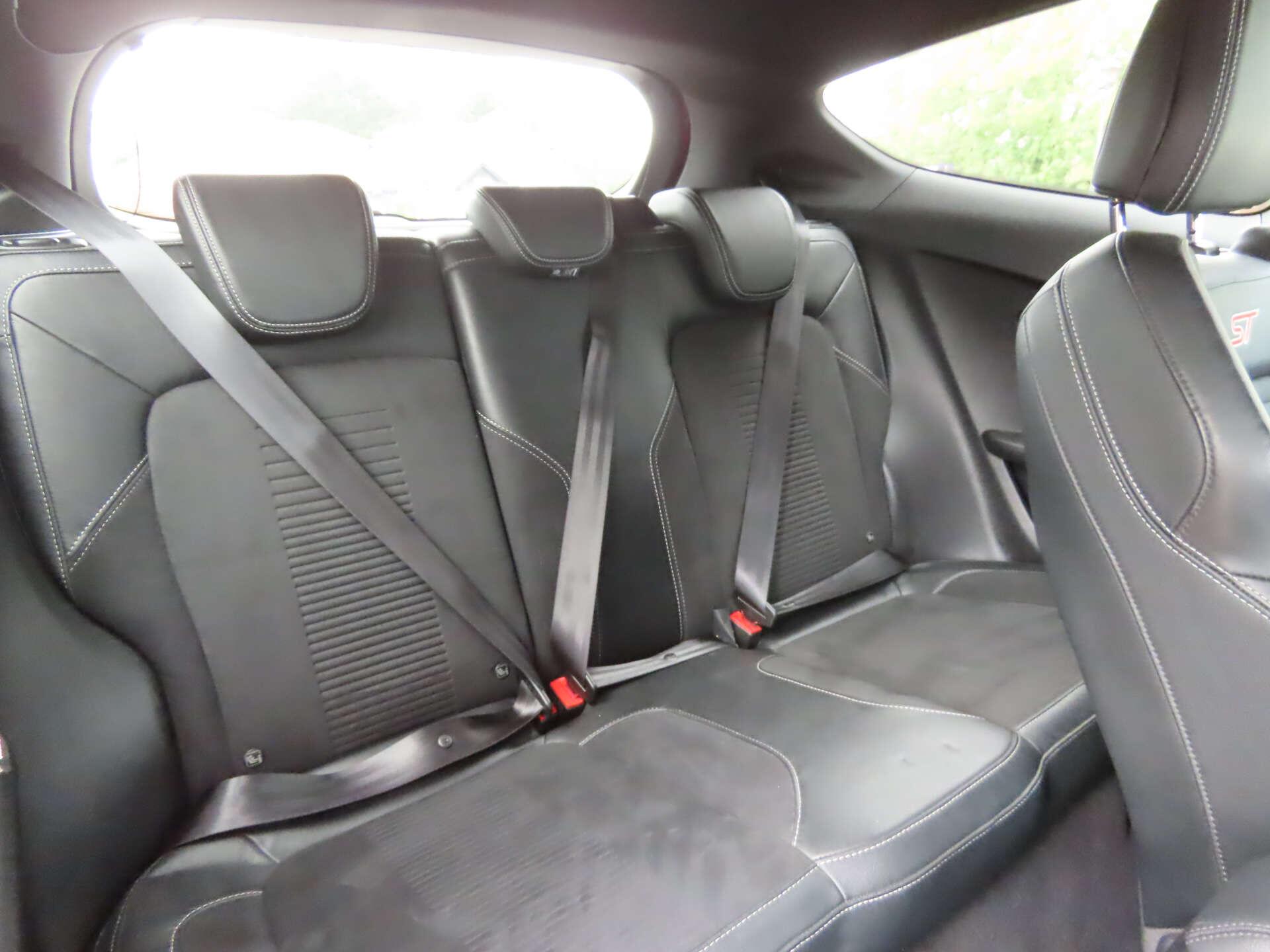 Ford Fiesta view 9