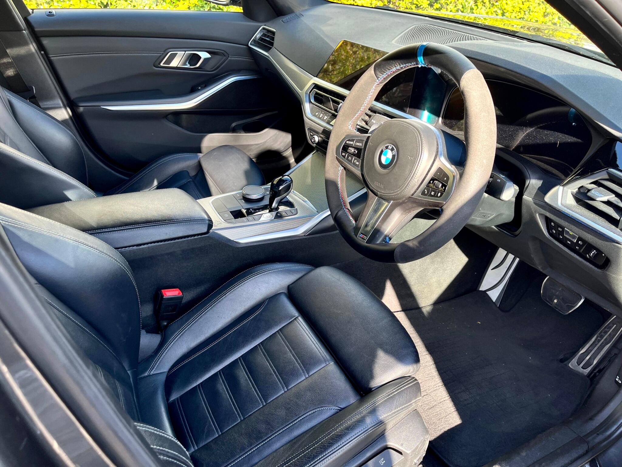 BMW 3 Series view 2