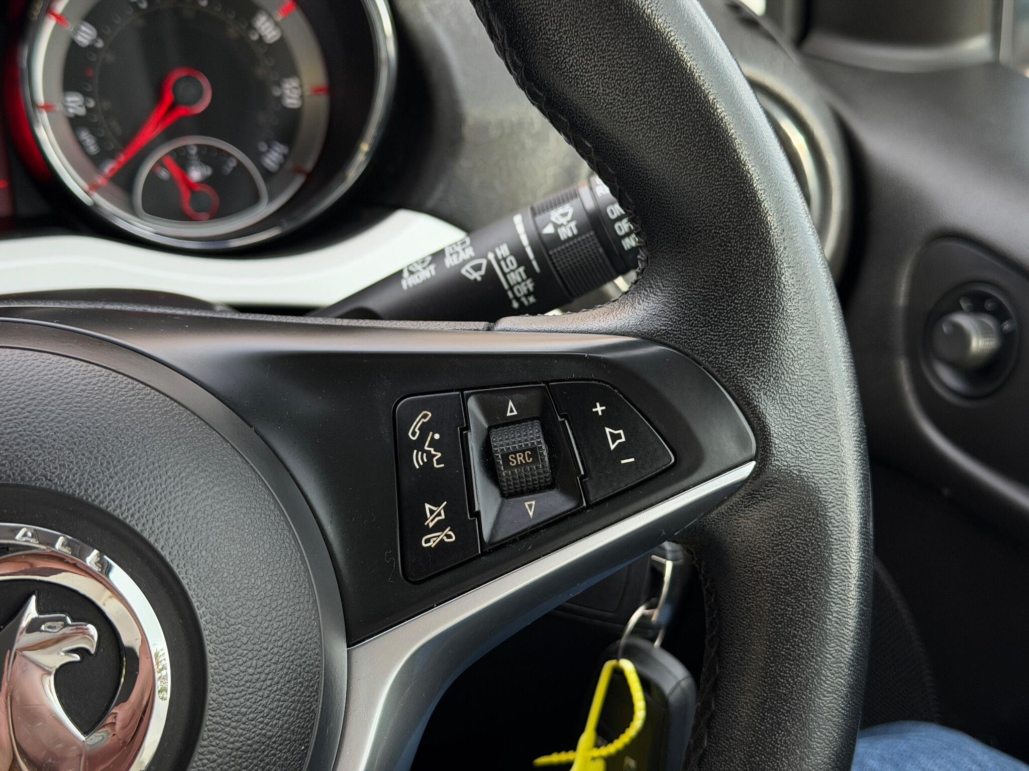 2015 Vauxhall ADAM image 20