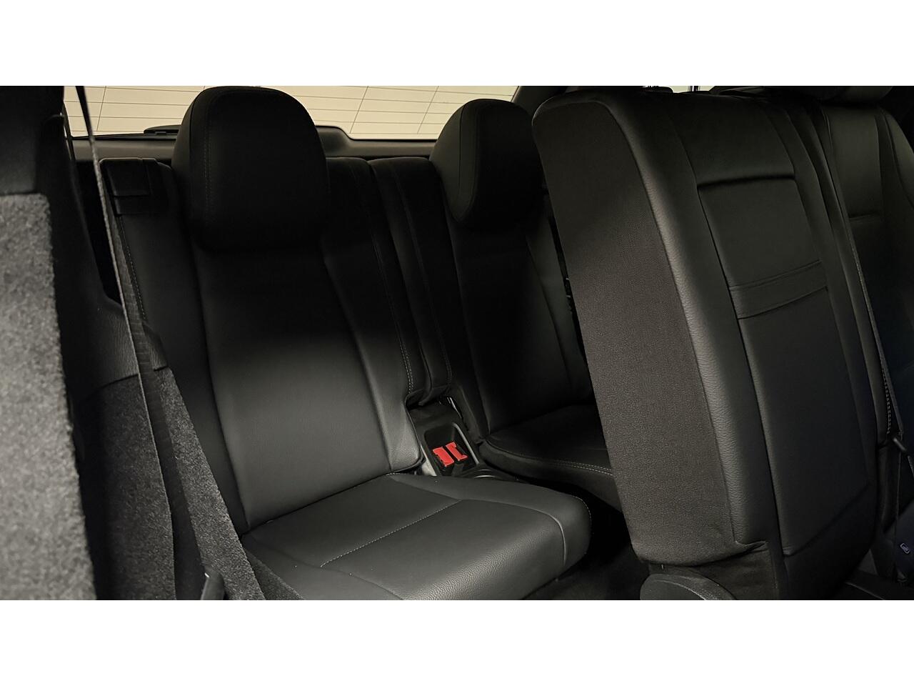 Mercedes-Benz GLE view 17