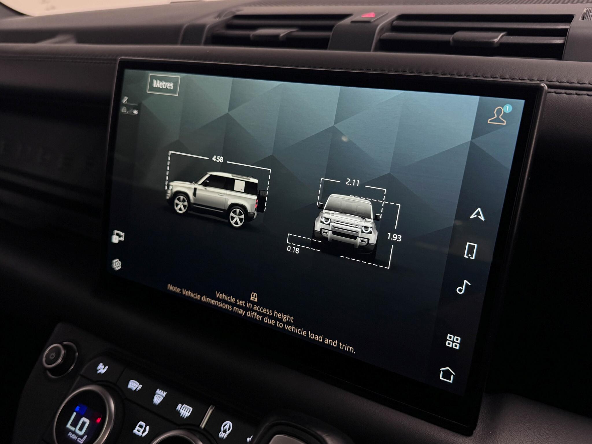 Land Rover Defender view 62