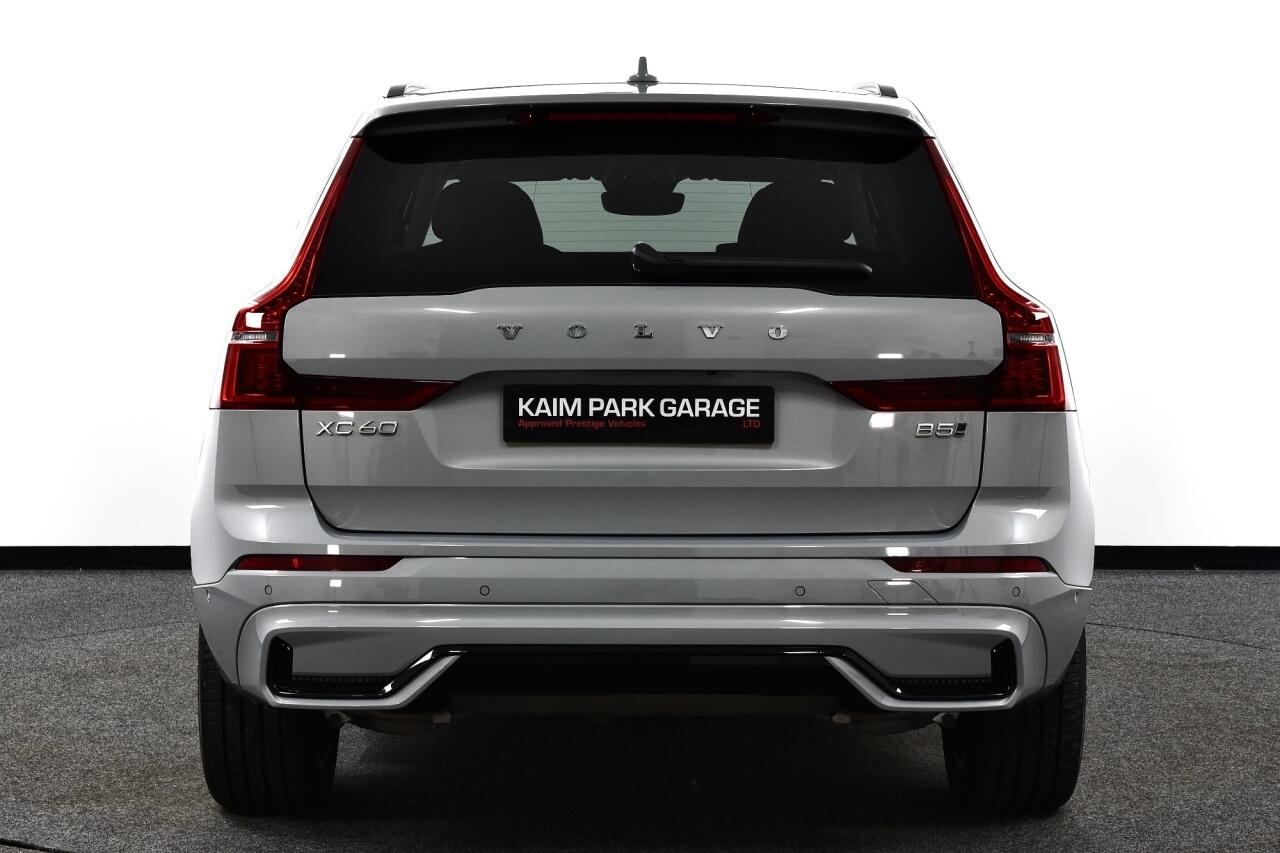 Volvo XC60 view 7