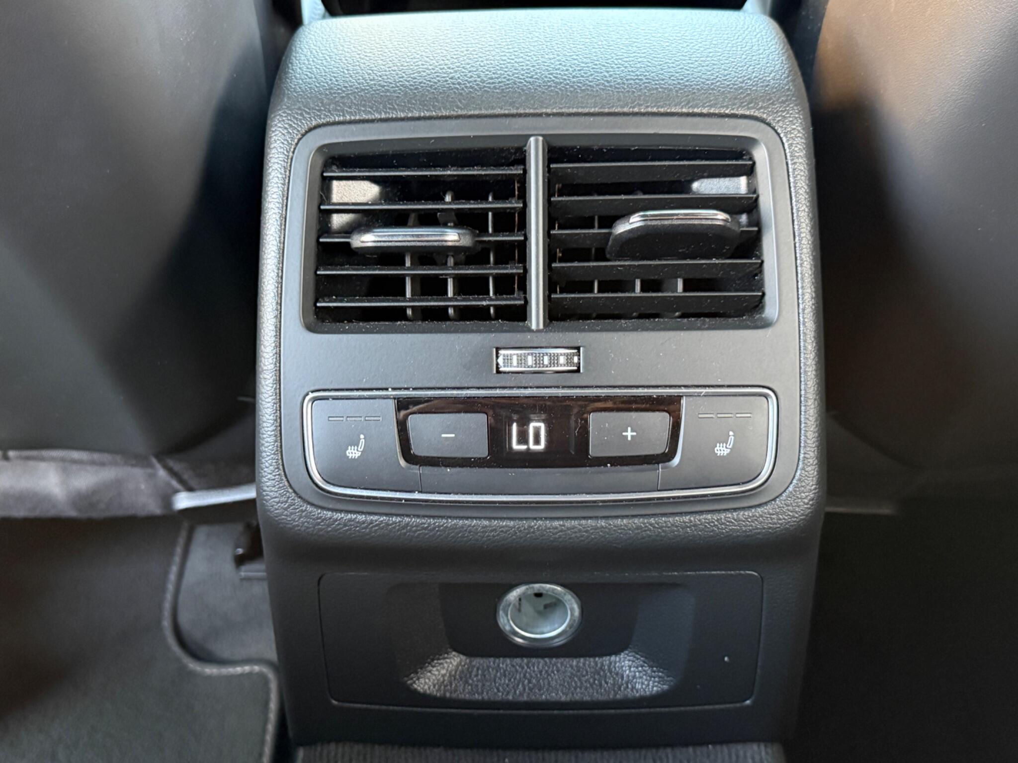 Audi S5 - Image 58