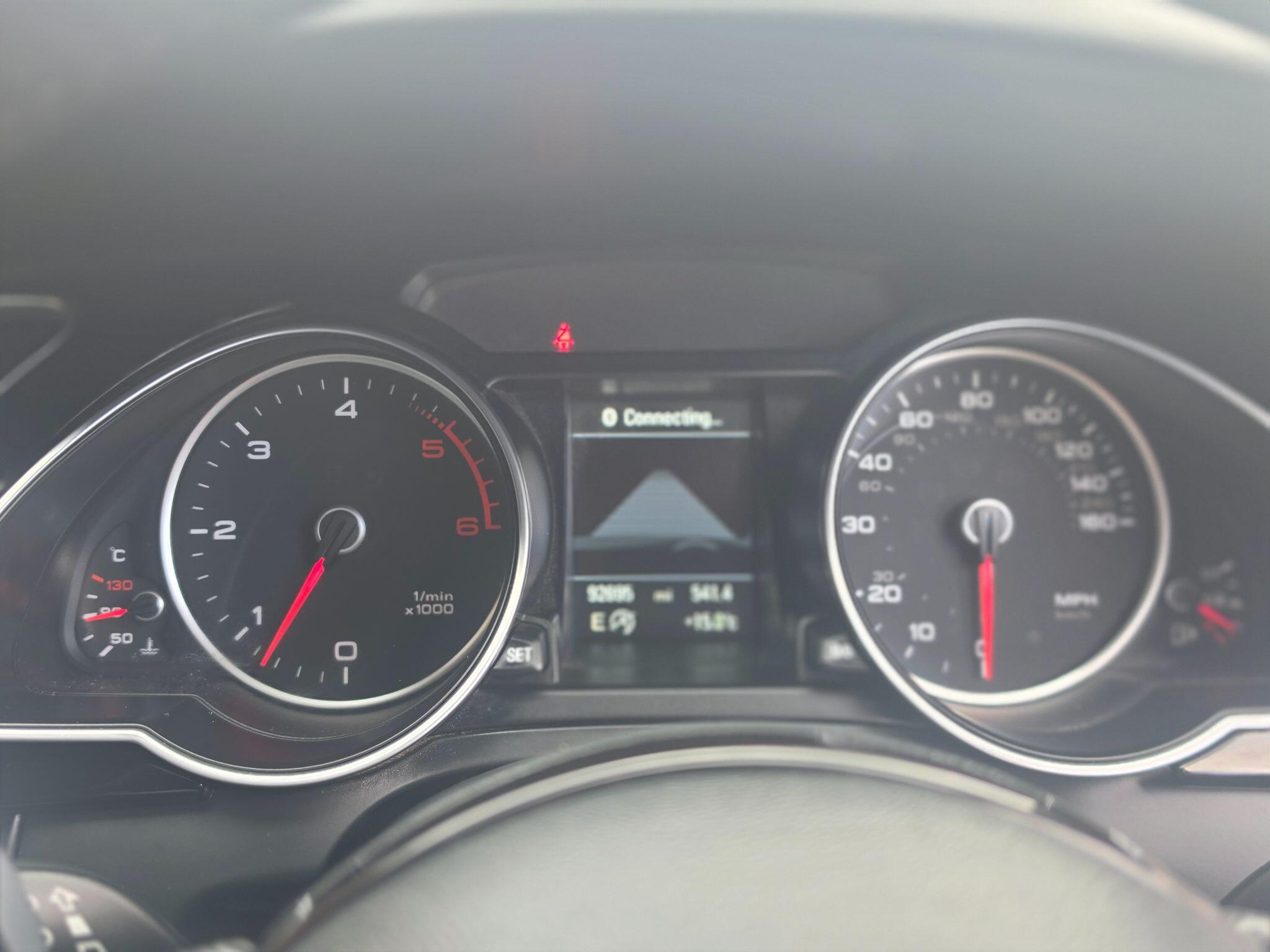Audi A5 Cabriolet view 25