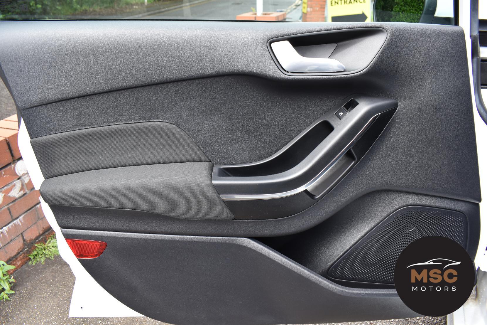 Ford Fiesta view 63
