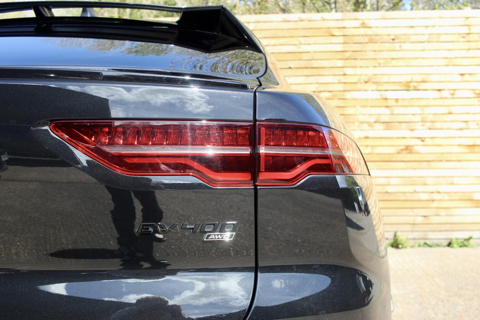 Jaguar I-Pace view 50