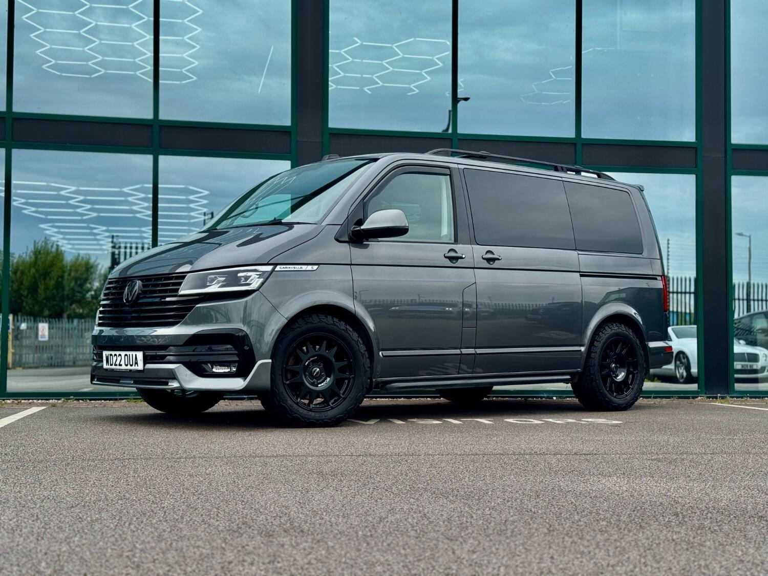 Volkswagen Caravelle view 19