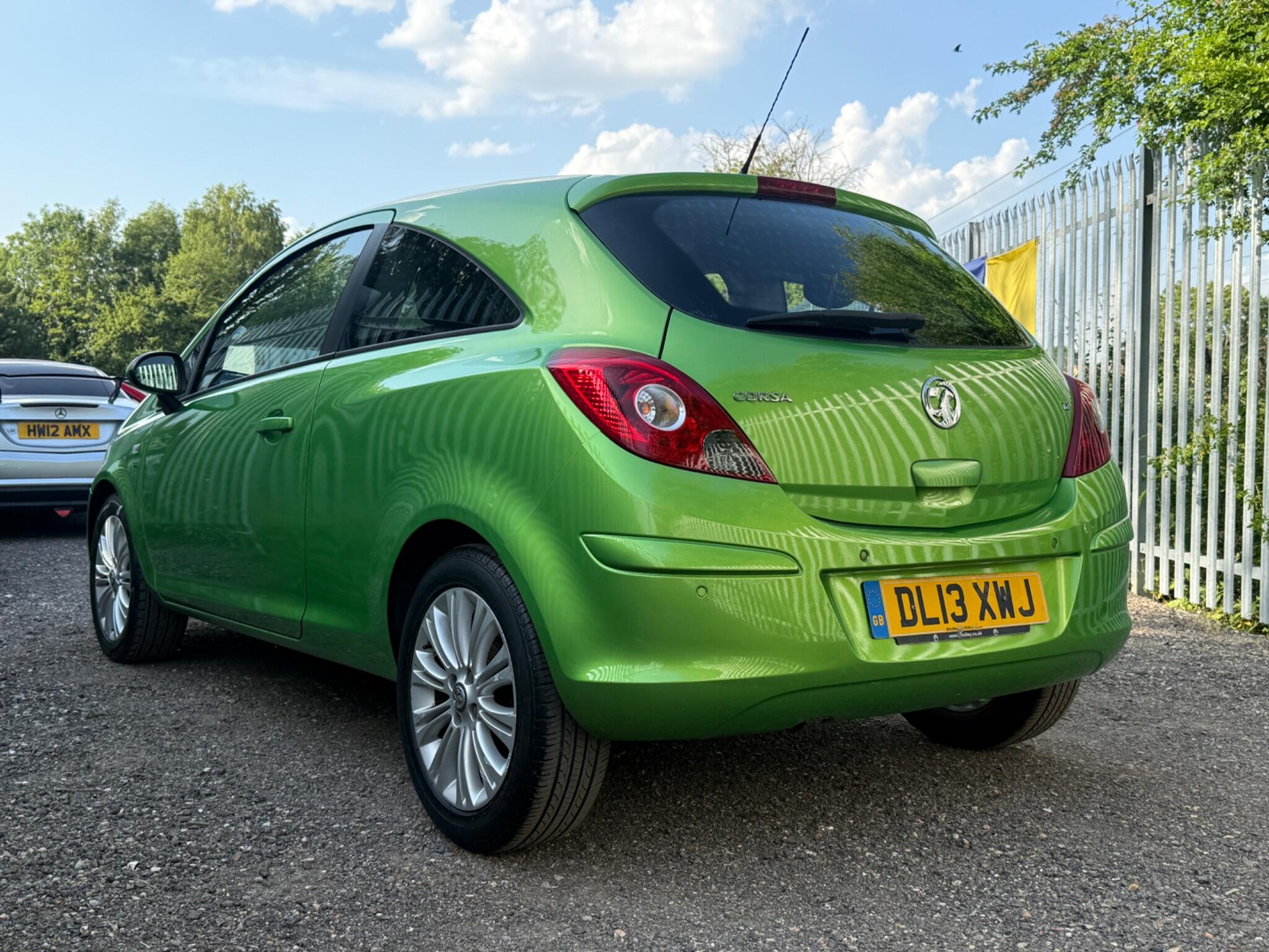 2013 Vauxhall Corsa image 8