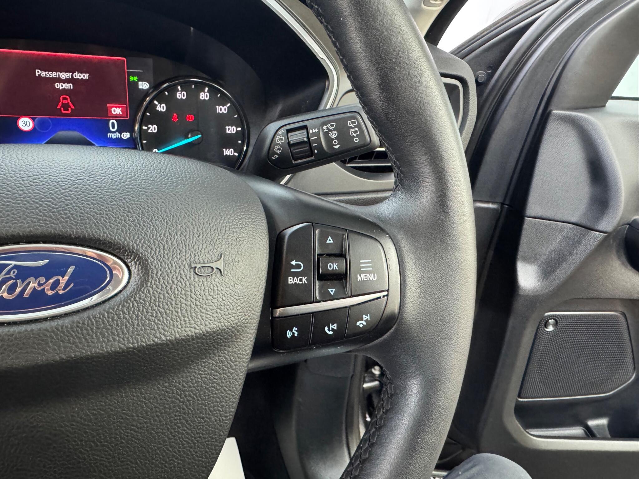 Ford Kuga view 35