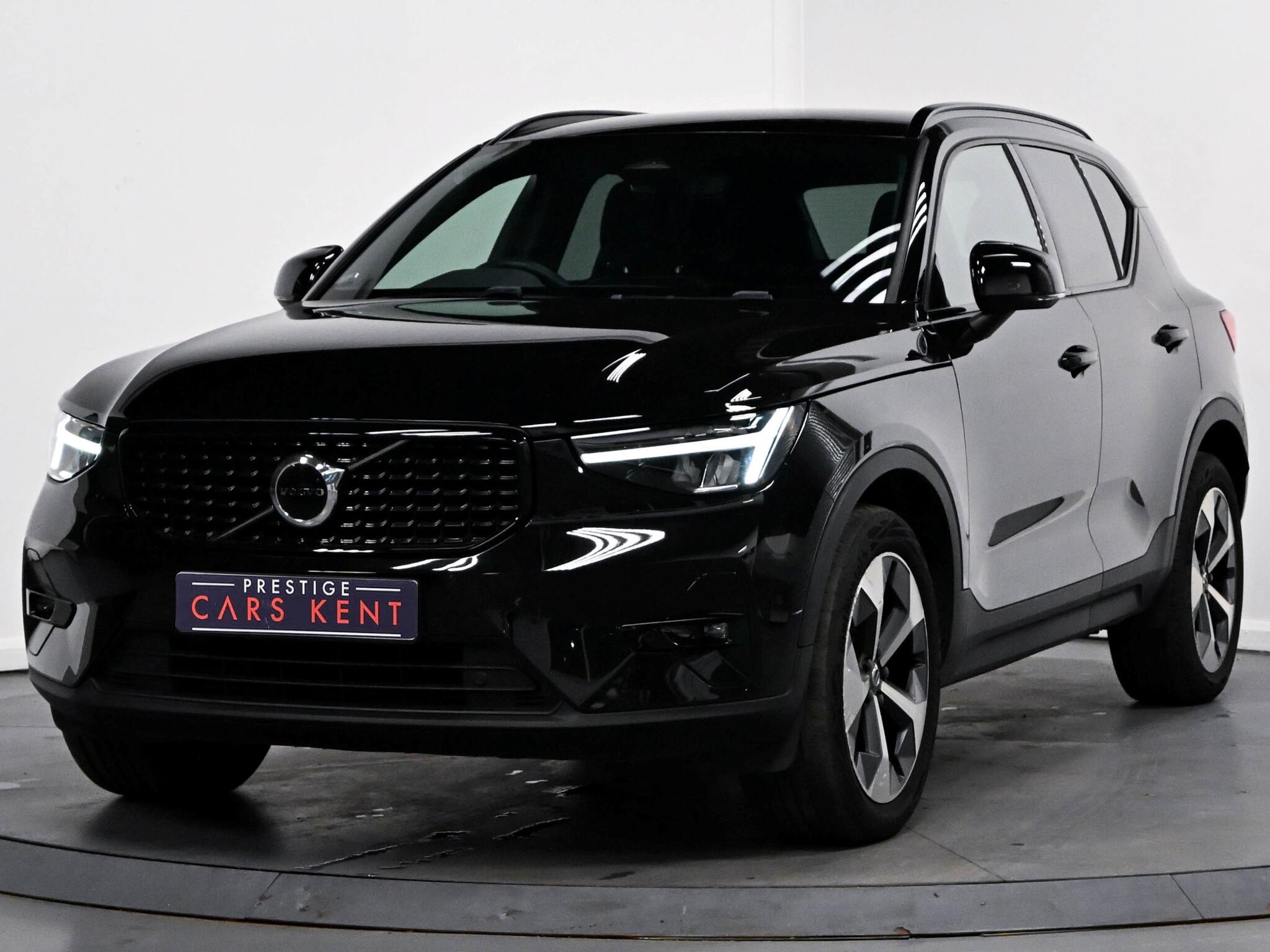 Volvo XC40 view 6