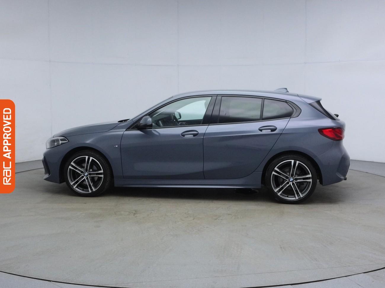 BMW 1 Series view 29