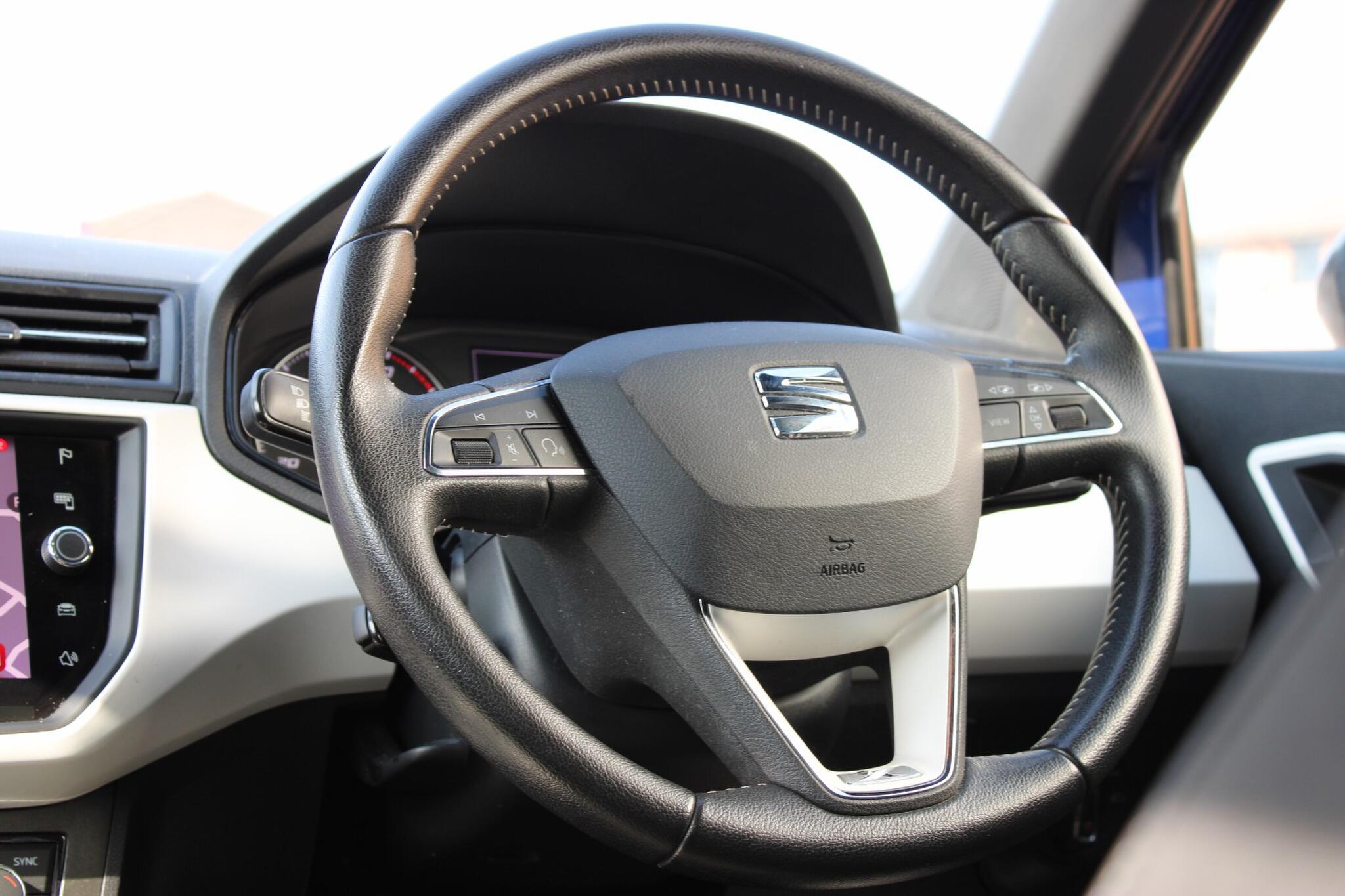 Seat Arona view 14