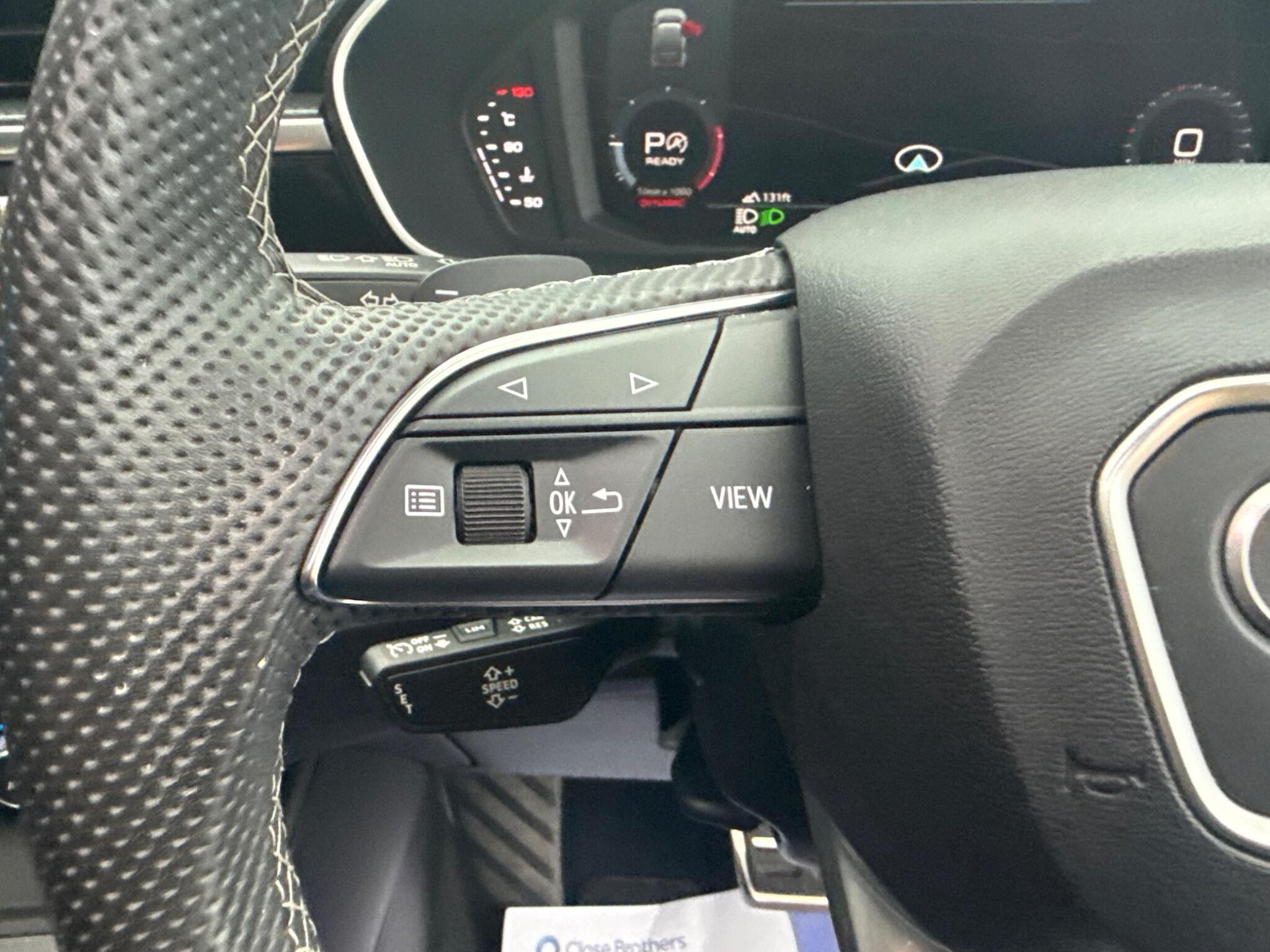 Audi Q3 view 30
