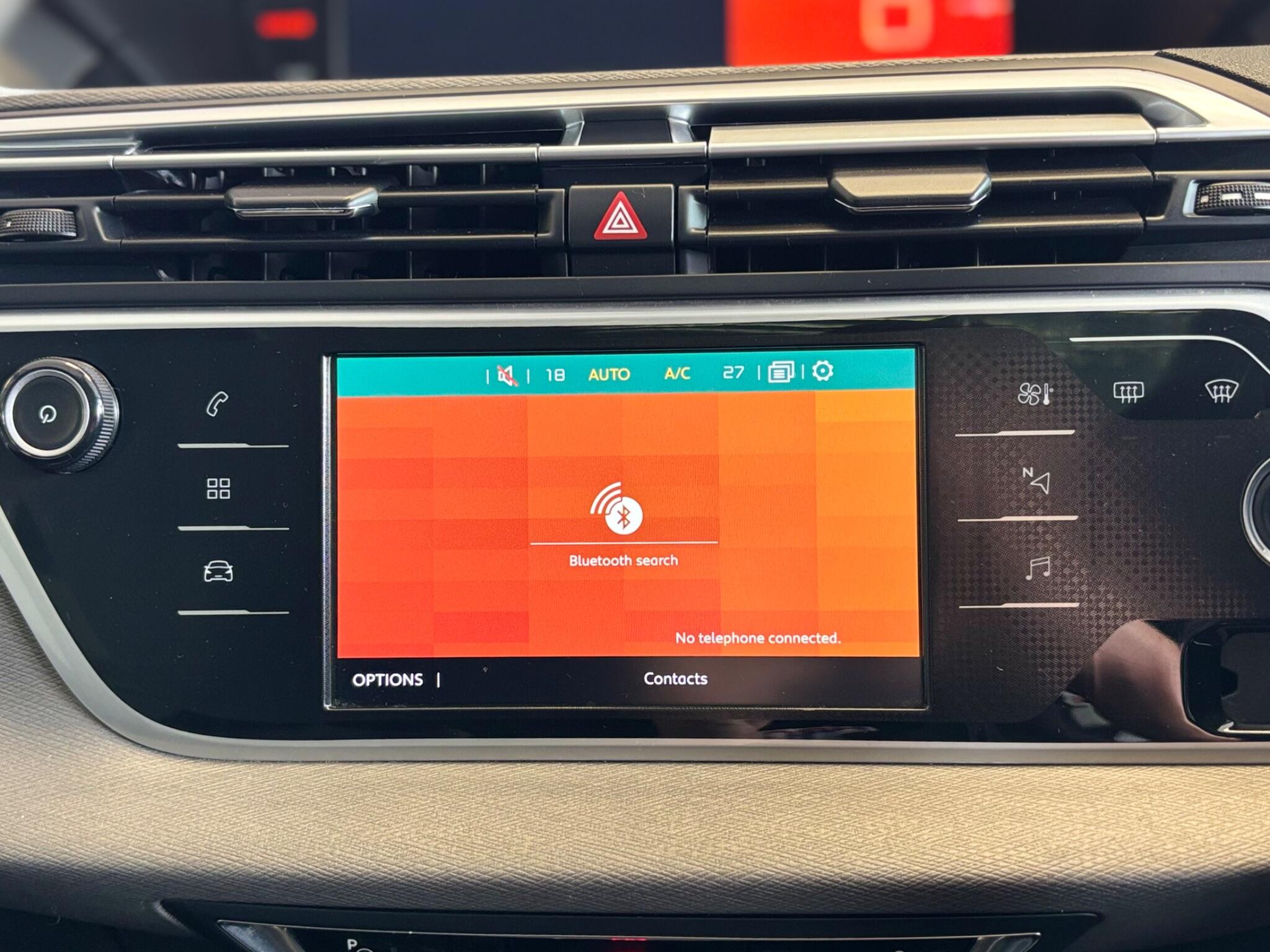 Citroen Grand C4 Picasso view 25