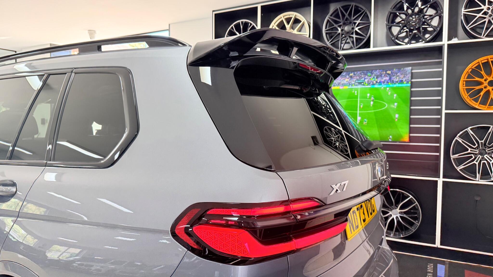 BMW X7 view 68