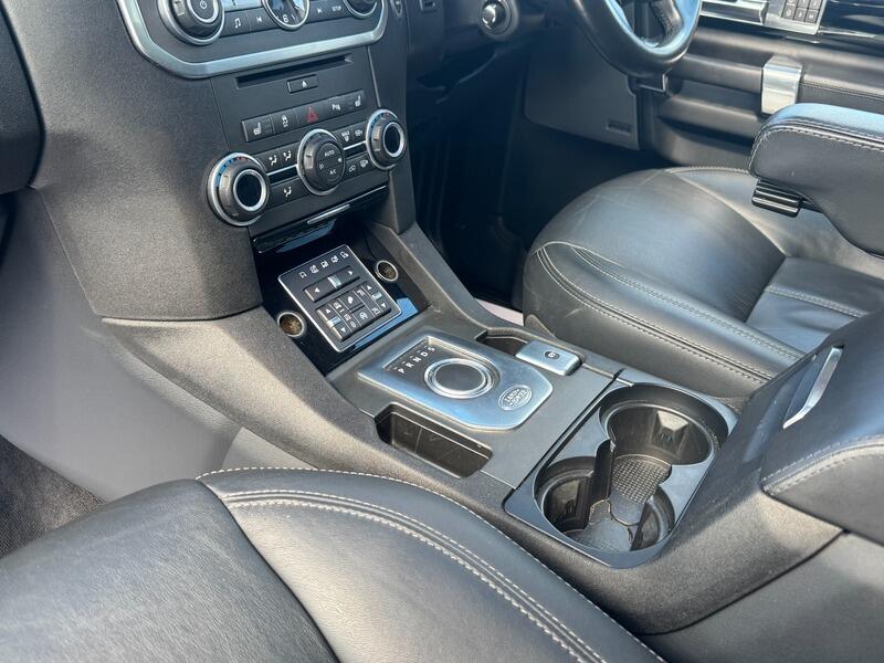 Land Rover Discovery view 33