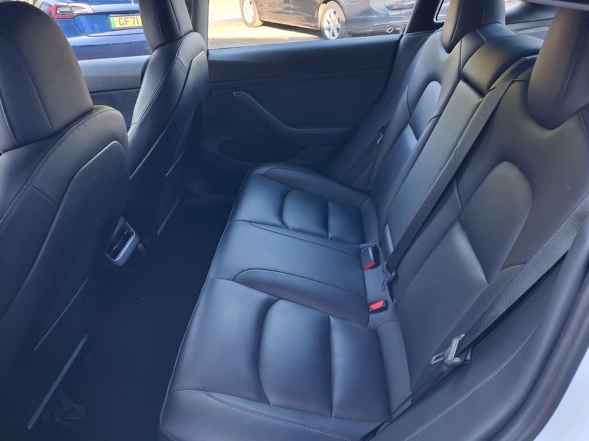 Tesla Model 3 view 21