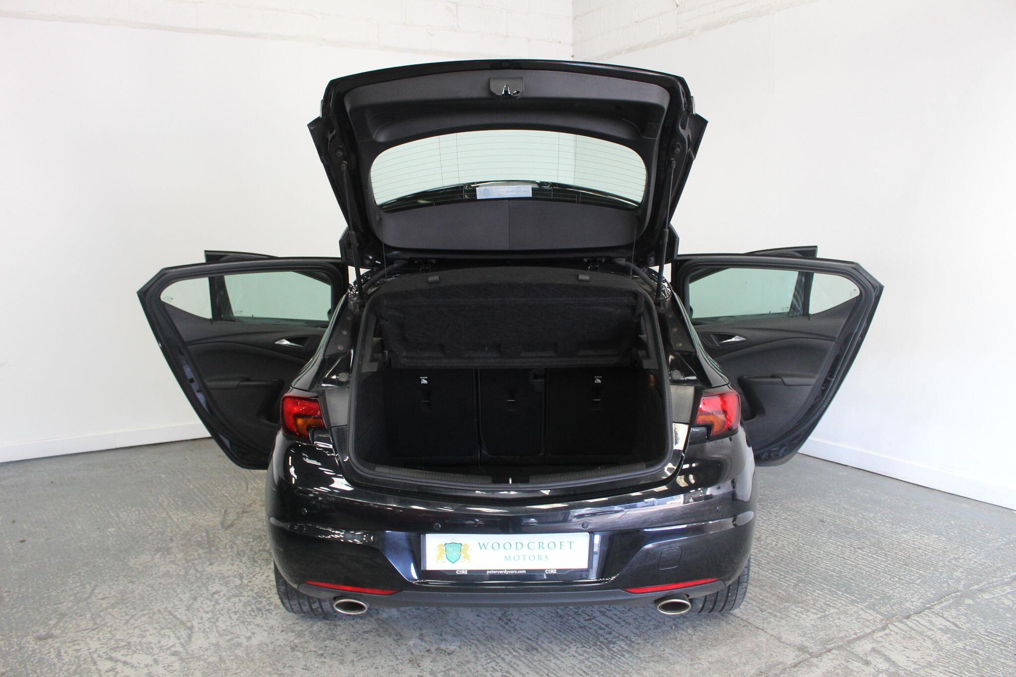 Vauxhall Astra view 22
